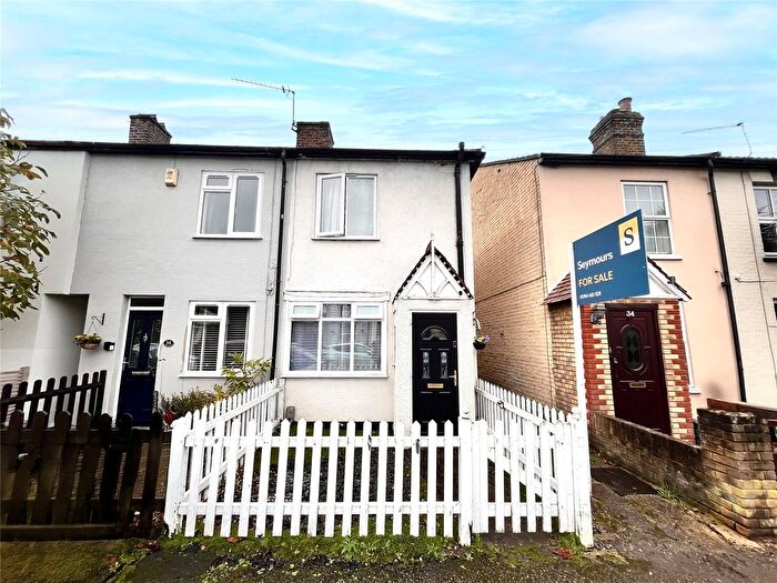 2 Bedroom End Terrace House For Sale In Staines, Surrey, TW18