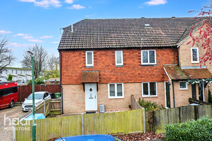 1 Bedroom Terraced House For Sale In Bicknor Road, Maidstone, ME15