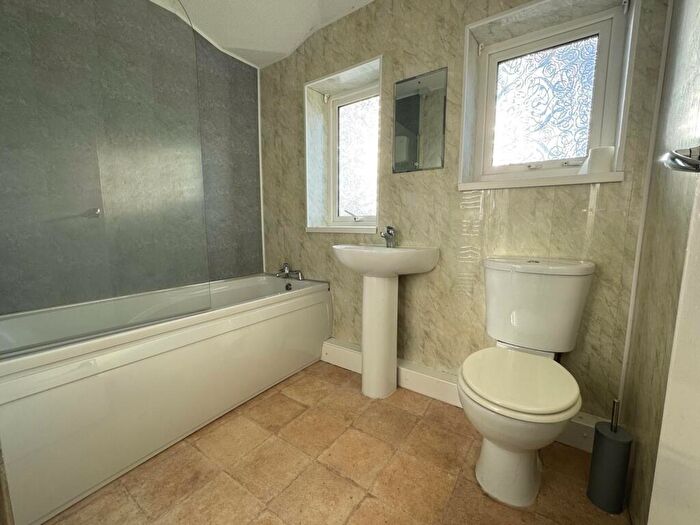2 Bedroom Semi-Detached House For Sale In Houseman Place, Blackpool, FY4