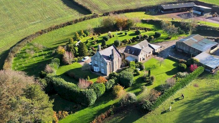8 Bedroom Farm For Sale In Llanboidy, Whitland, SA34