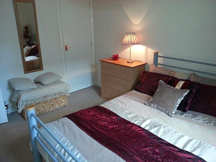 2 Bedroom Flat To Rent In Charles Street, Aberdeen, AB25