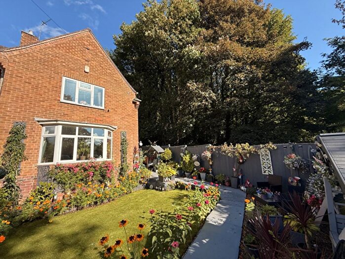 4 Bedroom Semi-Detached House For Sale In Ransom Road, Mapperley, Nottingham, NG3