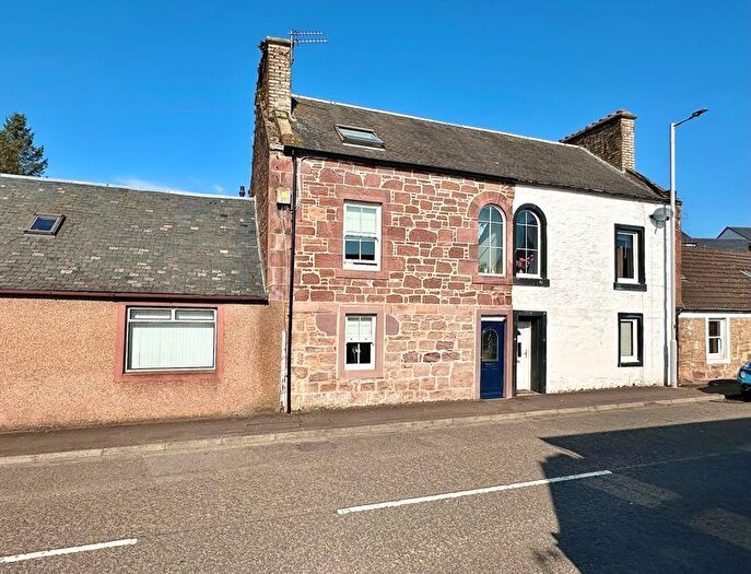 3 Bedroom Town House For Sale In Kirkland Street, Maybole, KA19