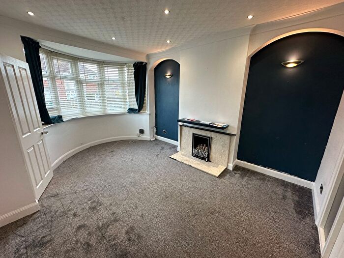 3 Bedroom Terraced House To Rent In Abbey Drive, Leicester, LE4