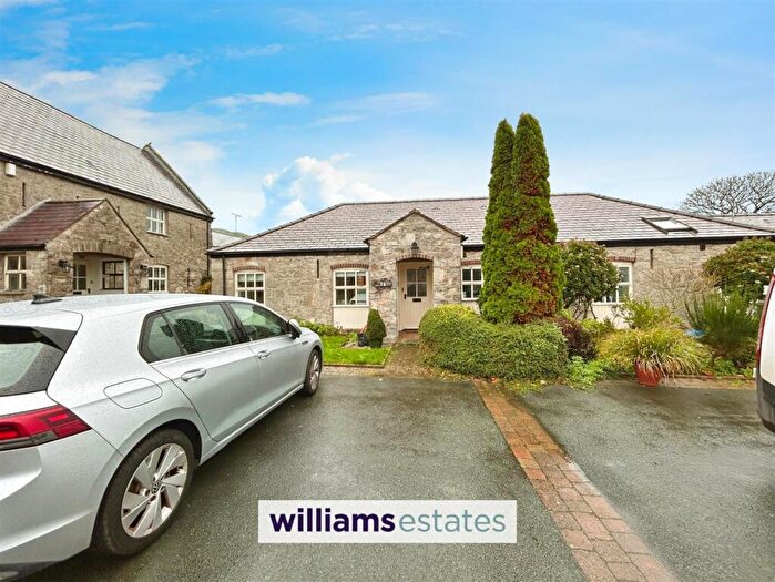 2 Bedroom Character Property To Rent In Dyserth Hall Mews, Dyserth, Rhyl, LL18