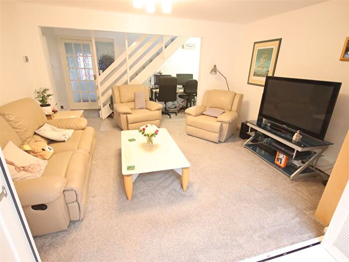 3 Bedroom Terraced House For Sale In Southmead, Chippenham, SN14