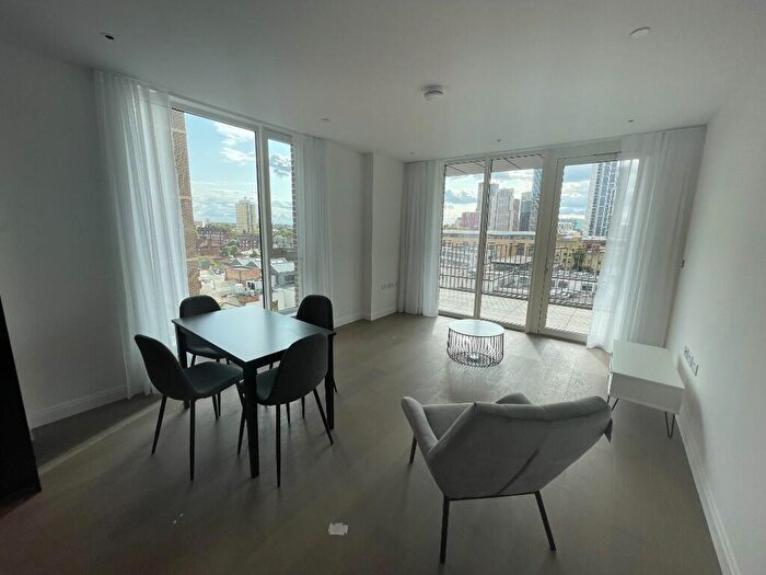 2 Bedroom Apartment To Rent In Juniper Gardens, Kennington Lane, London, SE11