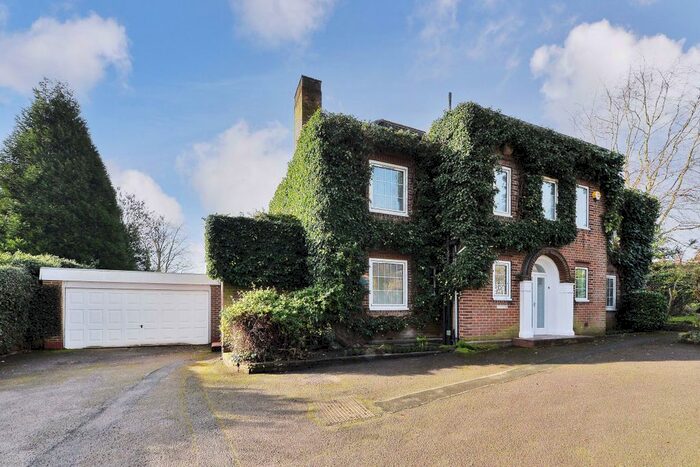 4 Bedroom Detached House To Rent In St James Road, Edgbaston, Birmingham, B15