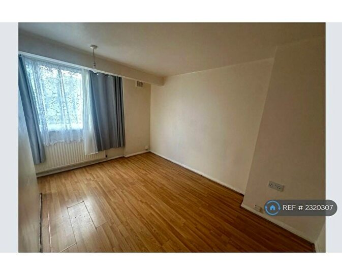 3 Bedroom Terraced House To Rent In New Road, Dagenham, RM10