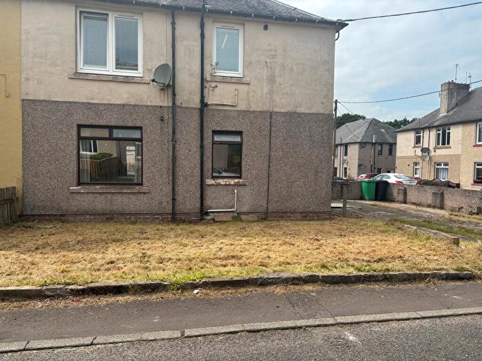 2 Bedroom Flat To Rent In Sunnybraes Terrace, Steelend, KY12