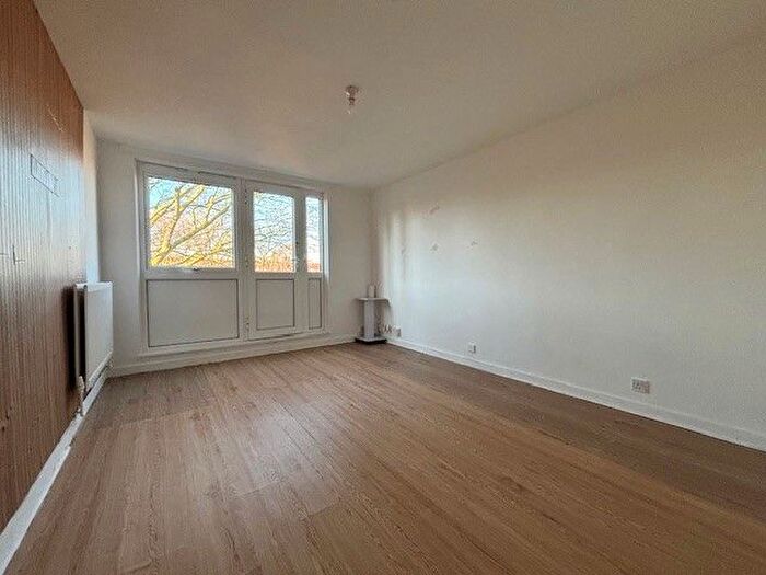 1 Bedroom Flat To Rent In Fernhead Road, London, W9