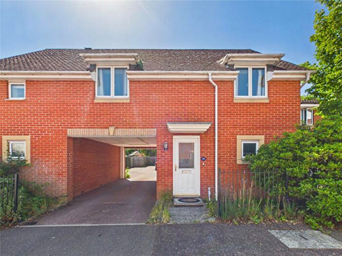 1 Bedroom Apartment For Sale In Hakewill Way, Colchester, Essex, CO4