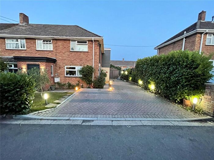 3 Bedroom Semi Detached House For Sale In Salisbury Road, Blandford Forum, Dorset, DT11