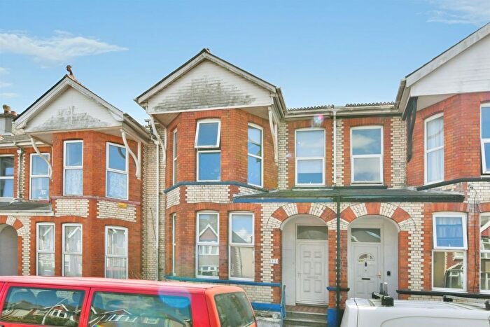 7 Bedroom Terraced House For Sale In Ladysmith Road, Plymouth, PL4