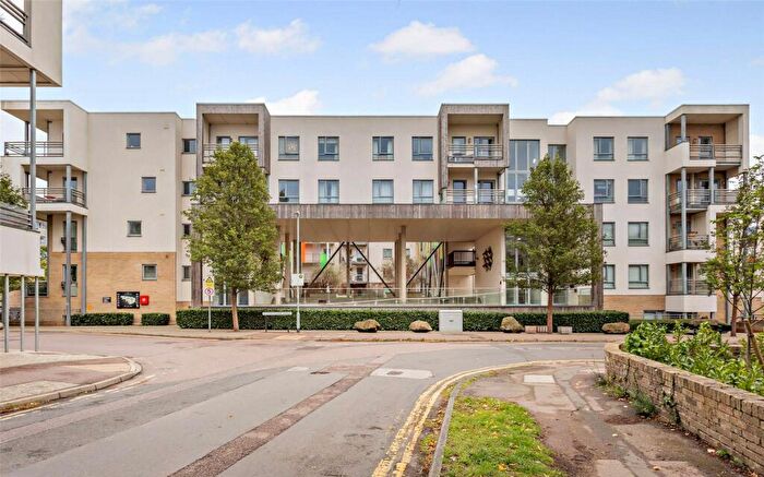 2 Bedroom Apartment To Rent In Glenalmond Avenue, Cambridge, CB2