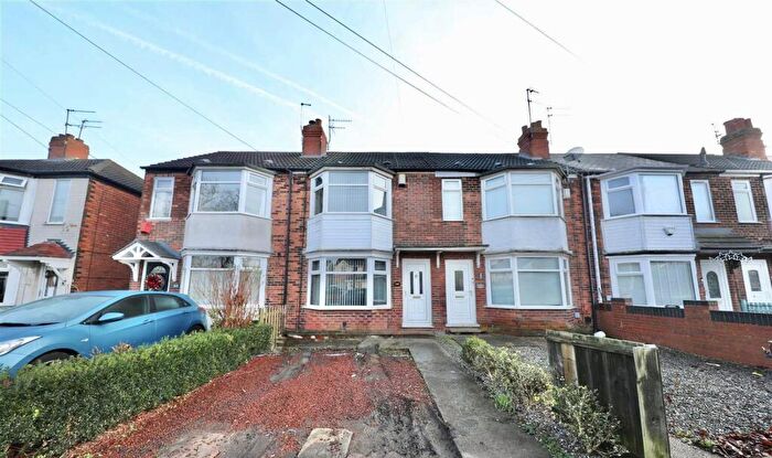 3 Bedroom Terraced House For Sale In National Avenue, Hull, HU5