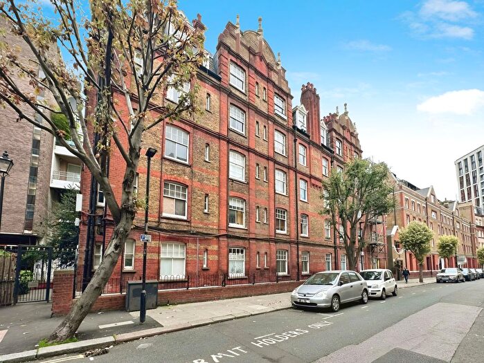 1 Bedroom Flat To Rent In Parker Mews, Covent Garden, London, WC2B