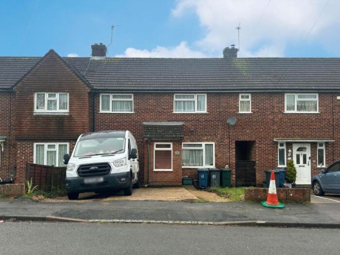 3 Bedroom Terraced House For Sale In Laburnum Road, High Wycombe, Buckinghamshire, HP12