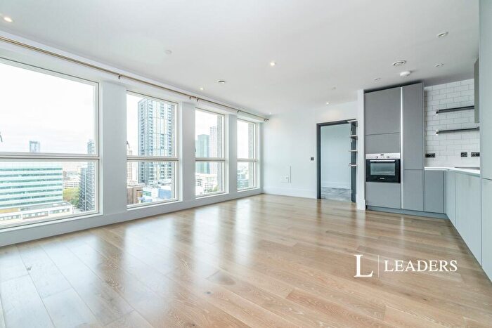 2 Bedroom Apartment To Rent In Leon House, CR0