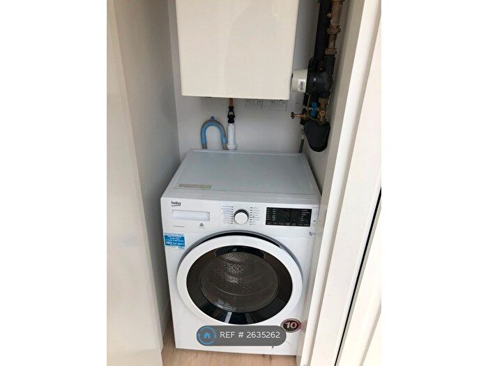 1 Bedroom Flat To Rent In Flagship House, London, E16
