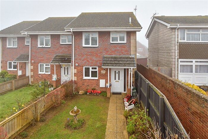 3 Bedroom End Terrace House For Sale In Green Lane, Shanklin, Isle Of Wight, PO37