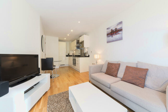 1 Bedroom Apartment To Rent In Millharbour, London, E14