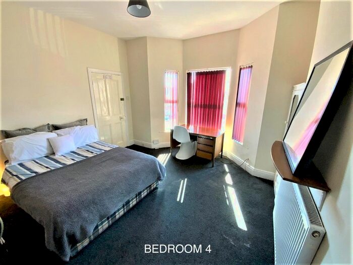 5 Bedroom End Of Terrace House To Rent In Terry Road, Coventry, CV1