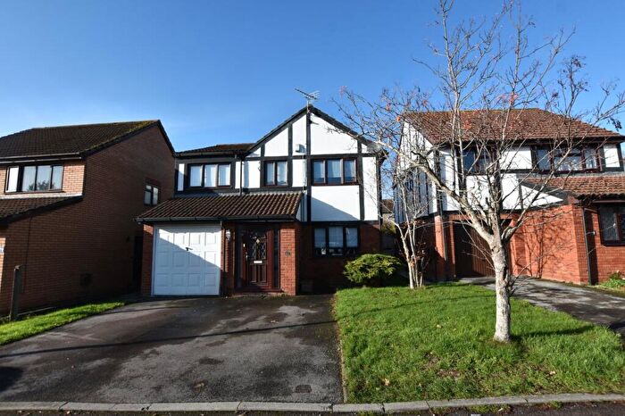 4 Bedroom Detached House For Sale In St Ives Close, Nailsea, Bristol, BS48