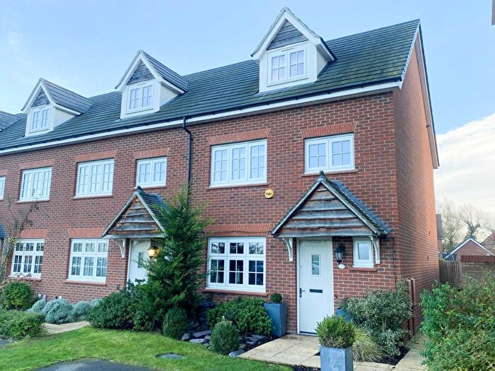 4 Bedroom End Terrace House For Sale In Mill Lane, Hauxton, Cambridge, CB22