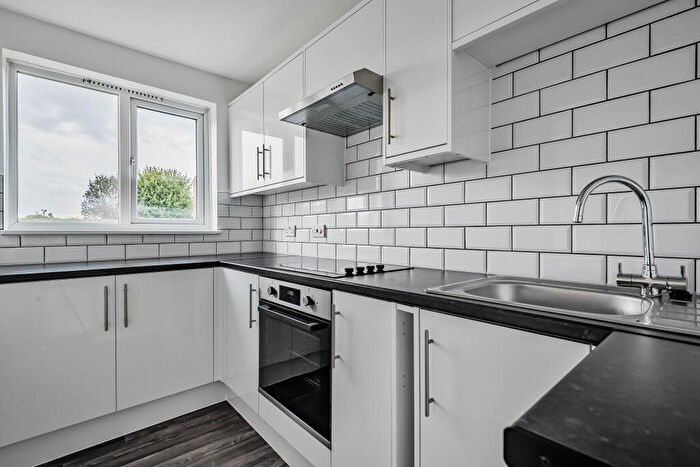 1 Bedroom Flat To Rent In Coleridge Way, Orpington, BR6