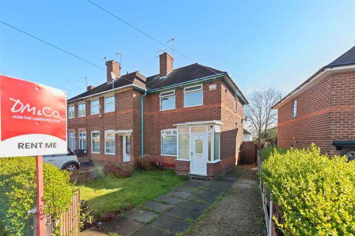 3 Bedroom Semi-Detached House To Rent In South Roundhay, Birmingham, B33