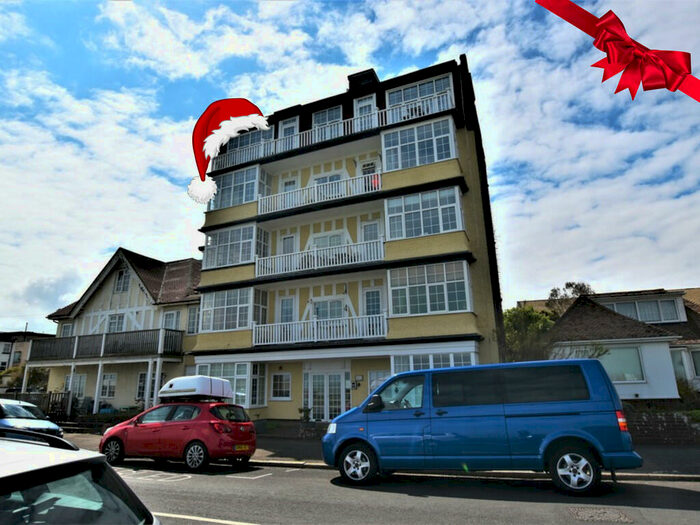 3 Bedroom Apartment To Rent In Palm Bay Avenue, Margate, CT9