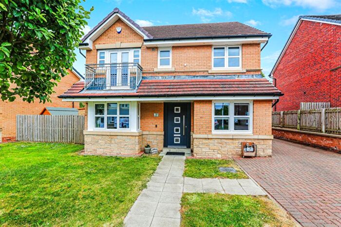 4 Bedroom Detached House For Sale In Clare Crescent, Larkhall, South Lanarkshire, ML9