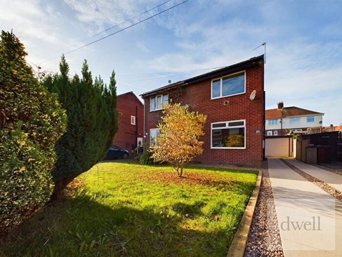 2 Bedroom Semi-Detached House To Rent In Marston Avenue, Morley, Leeds, LS27