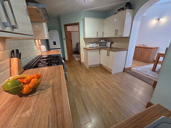 3 Bedroom Terraced House To Rent In Portsmouth, PO6