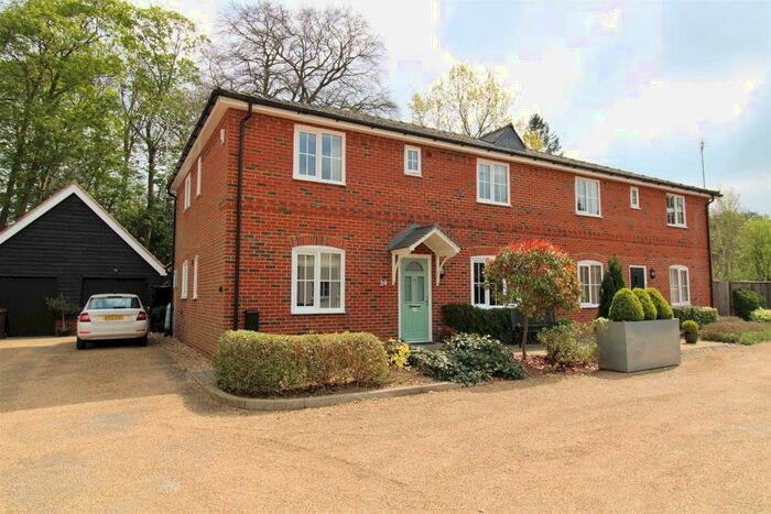 4 Bedroom Semi-Detached House For Sale In Hornings Park, Horringer, Bury St. Edmunds, IP29