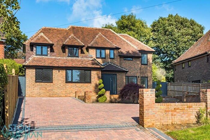7 Bedroom Detached House For Sale In Woodlands, Hove, BN3
