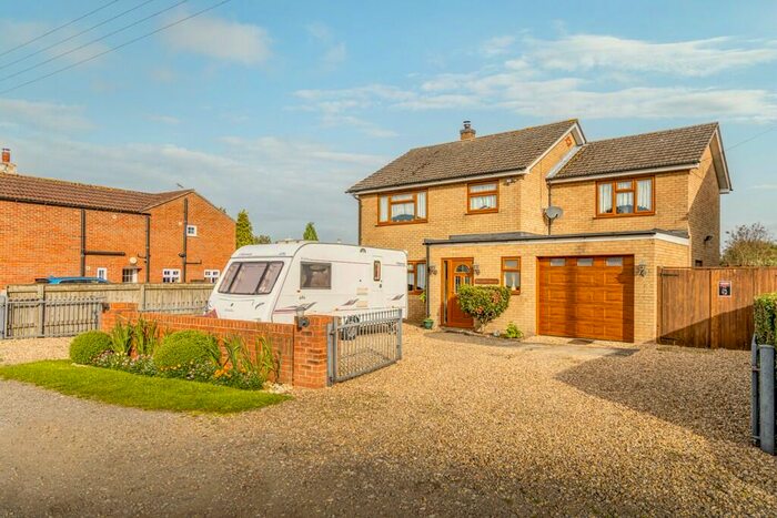 4 Bedroom Detached House For Sale In Drainside, New Leake, PE22