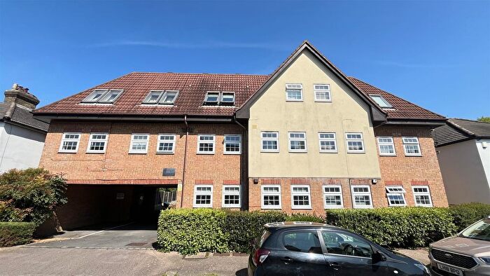 1 Bedroom Flat To Rent In Diceland Road, Banstead, SM7