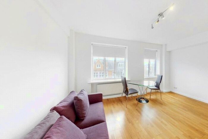 2 Bedroom Apartment To Rent In Warren Court, Euston Road, London, NW1