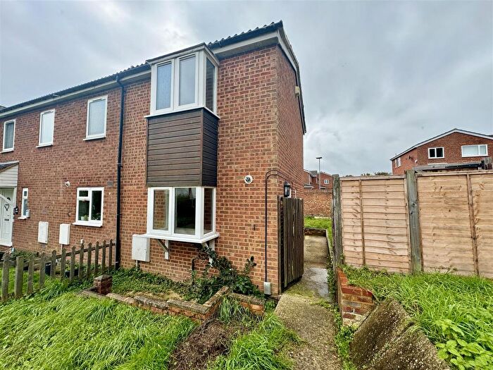 1 Bedroom End Of Terrace House To Rent In Woodcock Walk, Flitwick, MK45