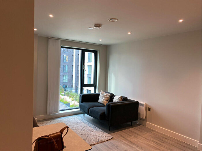 1 Bedroom Apartment To Rent In St Martins Place, Broad Street, Birmingham, B15
