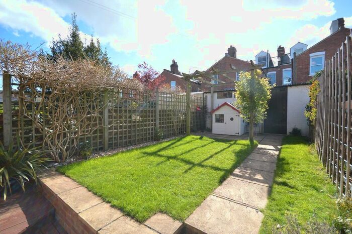 3 Bedroom Terraced House To Rent In Jubilee Road, Exeter, EX1