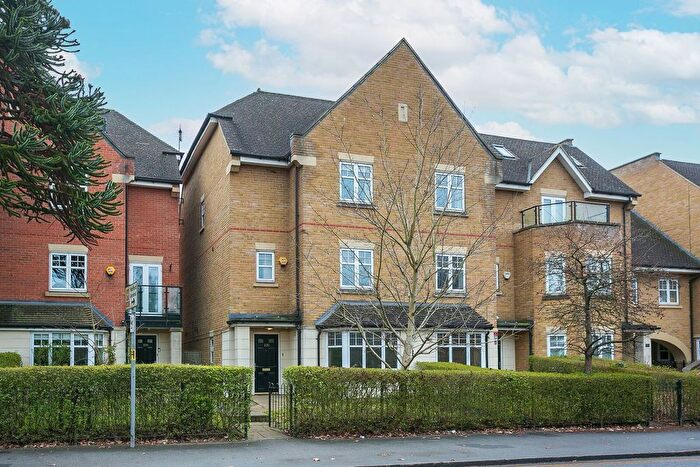 4 Bedroom Terraced House To Rent In Eastbury Road, Bushey, Watford, WD19