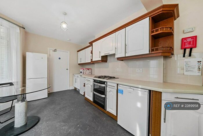 5 Bedroom Terraced House To Rent In Trundleys Road, London, SE8
