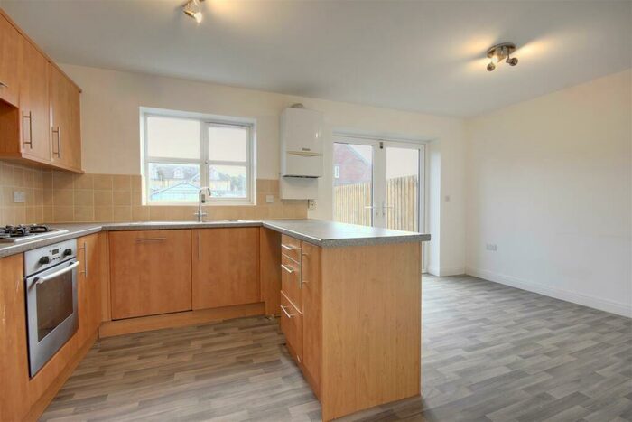 3 Bedroom Terraced House For Sale In Claytons Fold, Gilberdyke, HU15