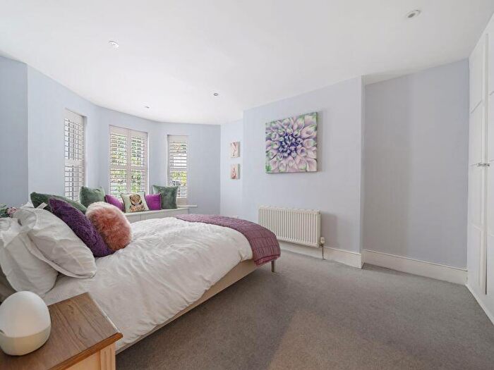 2 Bedroom Character Property To Rent In Mill Lane, West Hampstead, London, NW6
