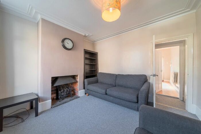 4 Bedroom Town House To Rent In Lydgate Lane, Sheffield S10