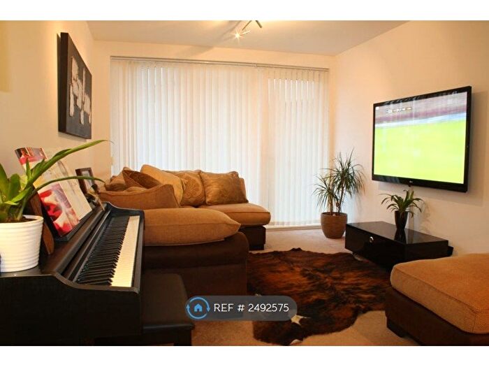 2 Bedroom Flat To Rent In Tarves Way, London, SE10