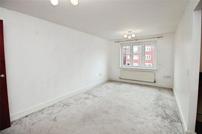 2 Bedroom Flat For Sale In Corbel Way, Eccles, Manchester, Greater Manchester, M30